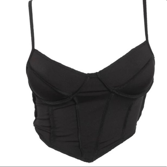 Black spaghetti top - Picture 2 of 2